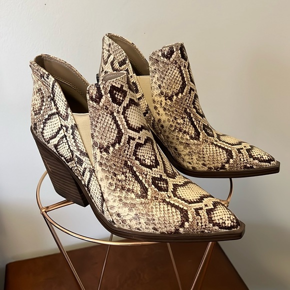 Vince Camuto | Shoes | Vince Camuto Faux Snakeskin Boots | Poshmark